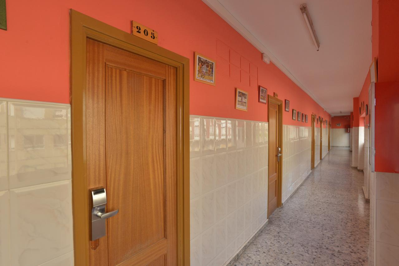 Albergue Peregrinos San Francisco De Asis León Extérieur photo